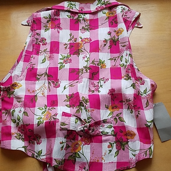 Top - Picture 3 of 3